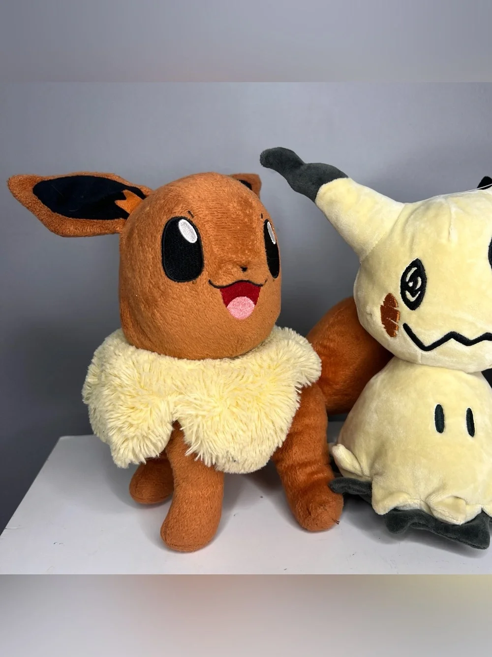 Pokemon Characters Plush Toy Lot of 3 : Eevee, Mimikyu, and Thunderbolt Pikachu
